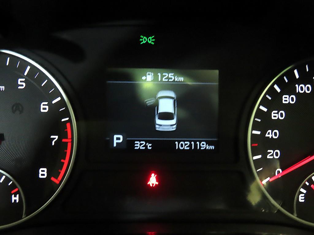 KIA K5 - Vista 11