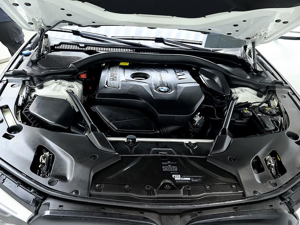 BMW 5 Series - Vista 10