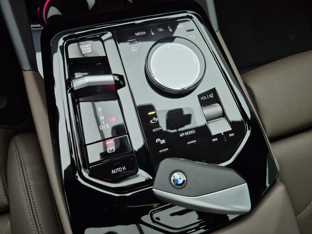 BMW 5 Series - Vista 10
