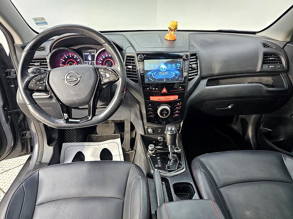 Ssangyong Tivoli - Vista 7