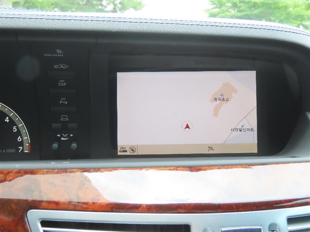 Mercedes Benz S Class - Vista 11