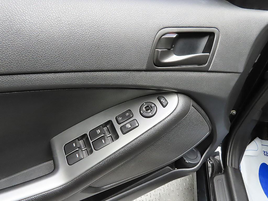 KIA K5 - Vista 12