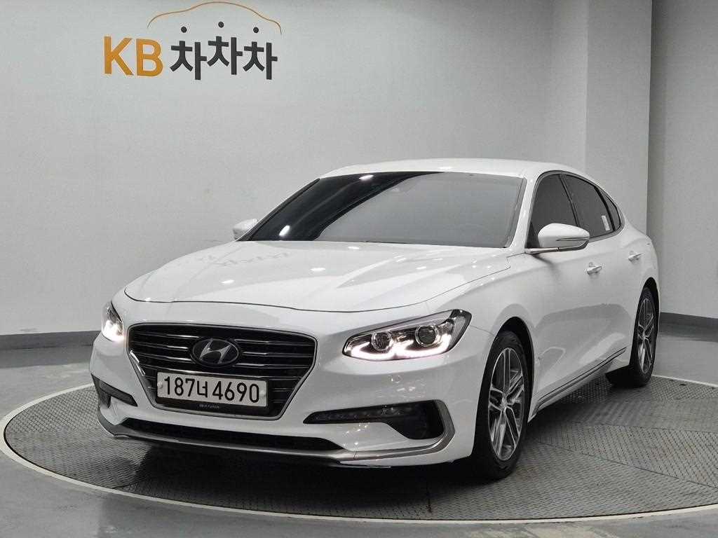 HYUNDAI Grandeur 2018 Blanco - Importación desde Corea - HF Imports Iquique - Foto 1