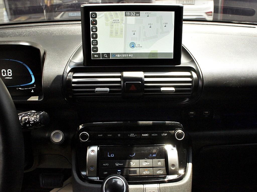 HYUNDAI Casper - Vista 12