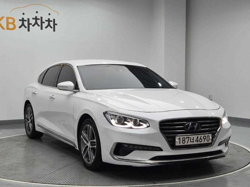 HYUNDAI Grandeur - Vista 4