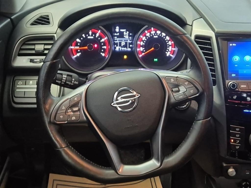 Ssangyong Tivoli - Vista 8