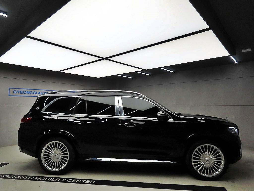 Mercedes Benz GLS Class - Vista 2
