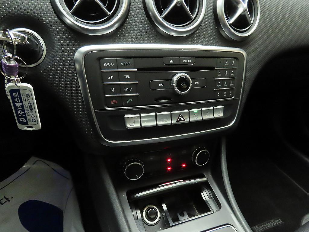 Mercedes Benz A Class 2016 Blanco - Importación desde Corea - HF Imports Iquique - Foto 18