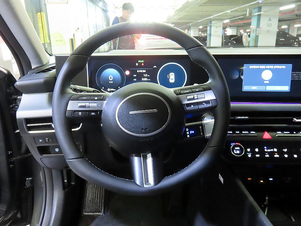 HYUNDAI Sonata - Vista 10
