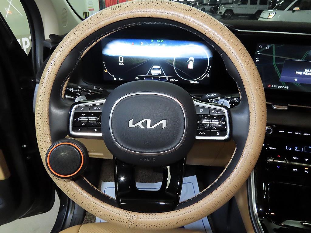 KIA Carnival - Vista 10