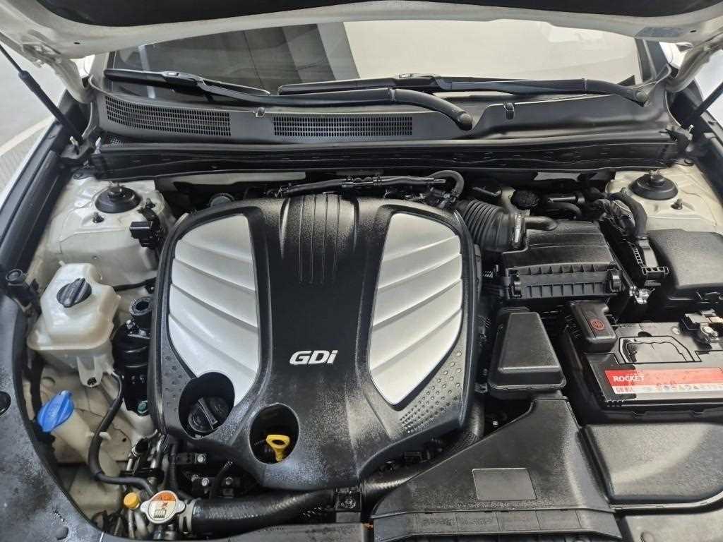 HYUNDAI Grandeur - Vista 5