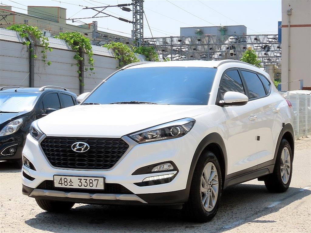 HYUNDAI Tucson - Vista 2