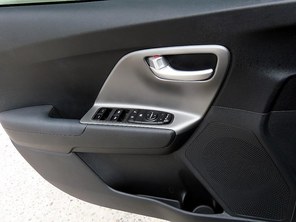 KIA Niro 2023 - Importación desde Corea - HF Imports Iquique - Foto 13