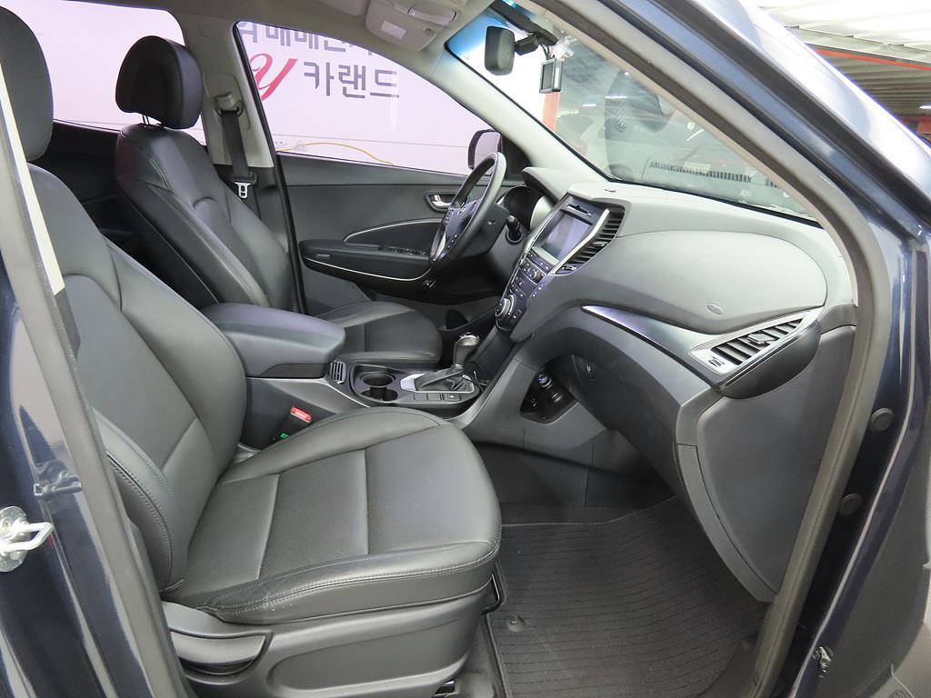 HYUNDAI Santa Fe - Vista 9