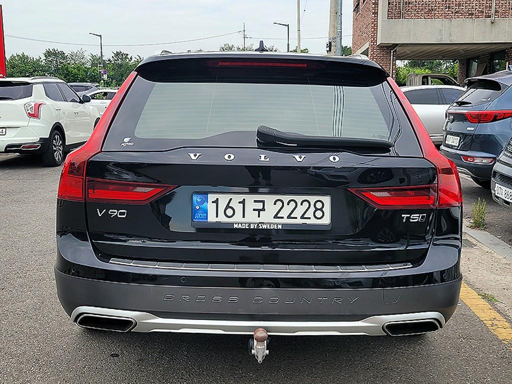 Volvo V90 - Vista 3
