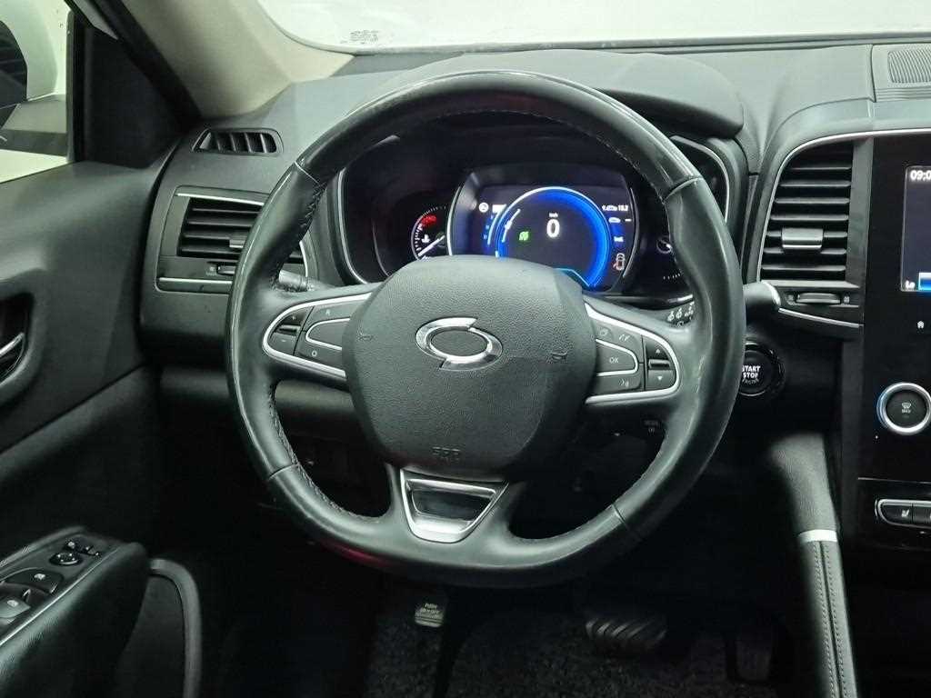 SAMSUNG QM6 - Vista 11