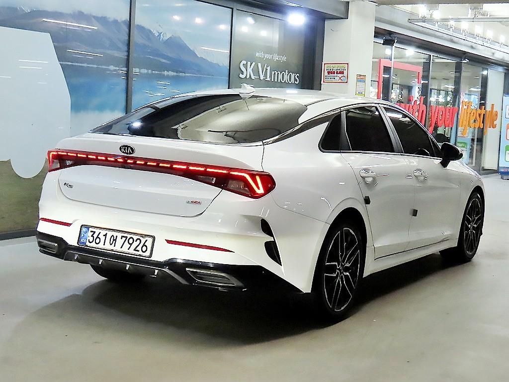 KIA K5 - Vista 6