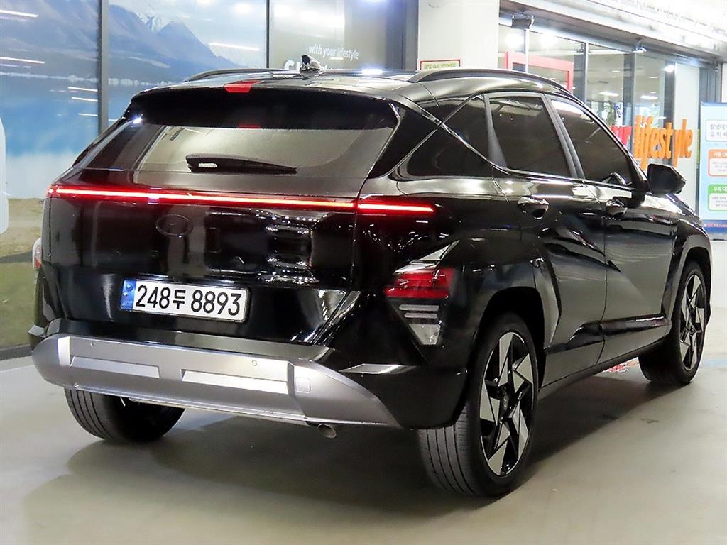 HYUNDAI Kona - Vista 6