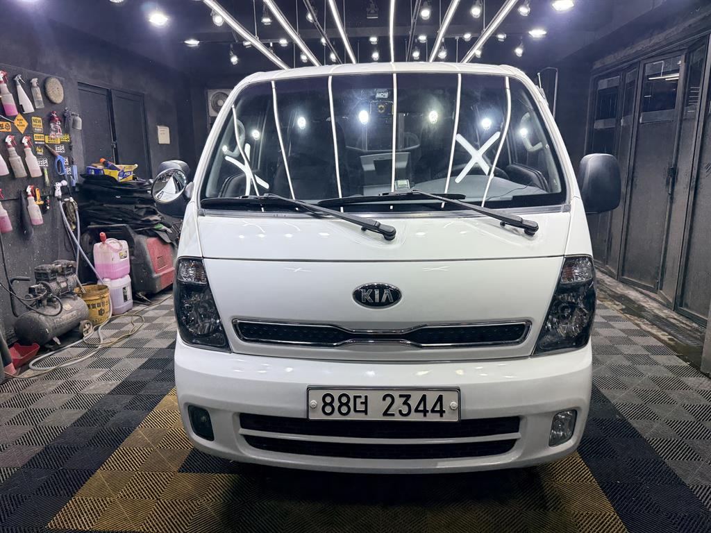 Small Truck Cargo (small) 2017 Blanco - Importación desde Corea - HF Imports Iquique - Foto 1