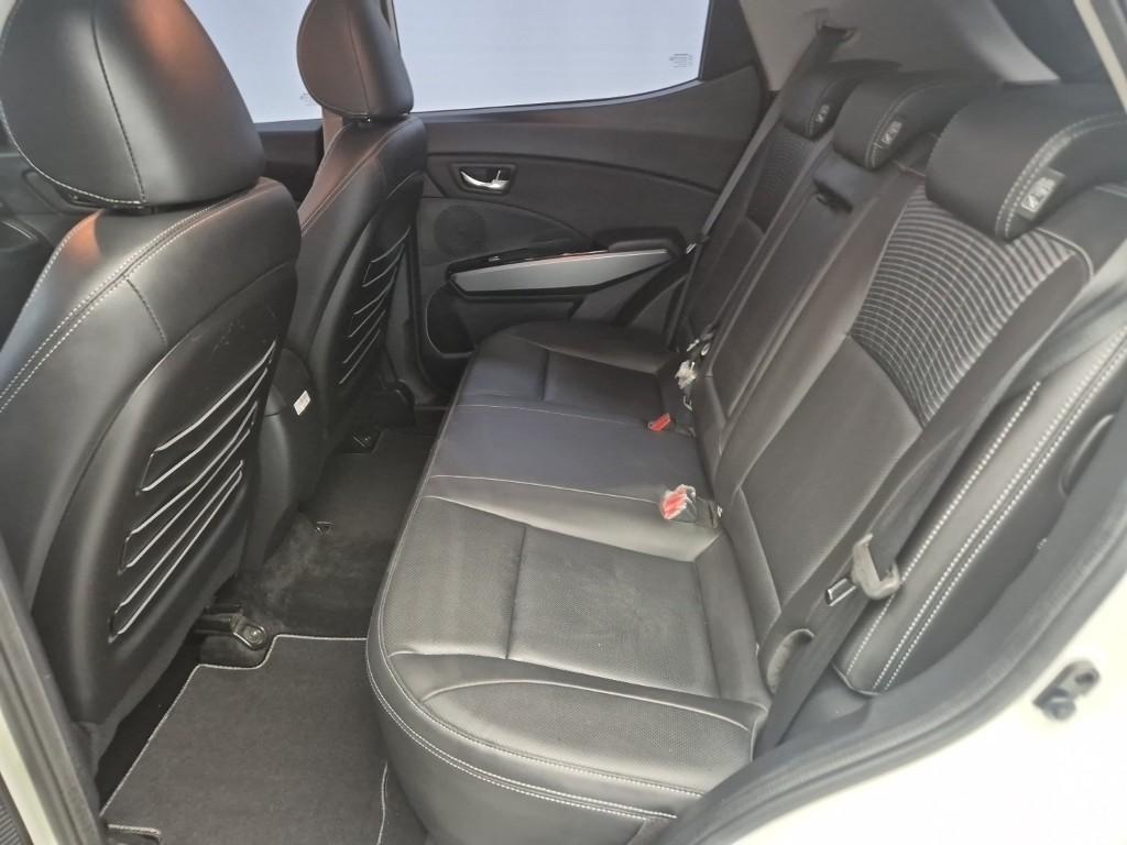 Ssangyong Tivoli 2017 Blanco - Importación desde Corea - HF Imports Iquique - Foto 19