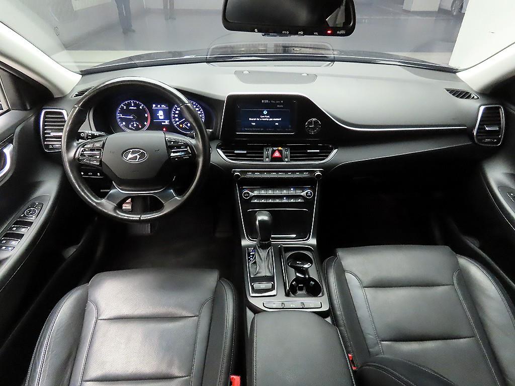 HYUNDAI Grandeur - Vista 10