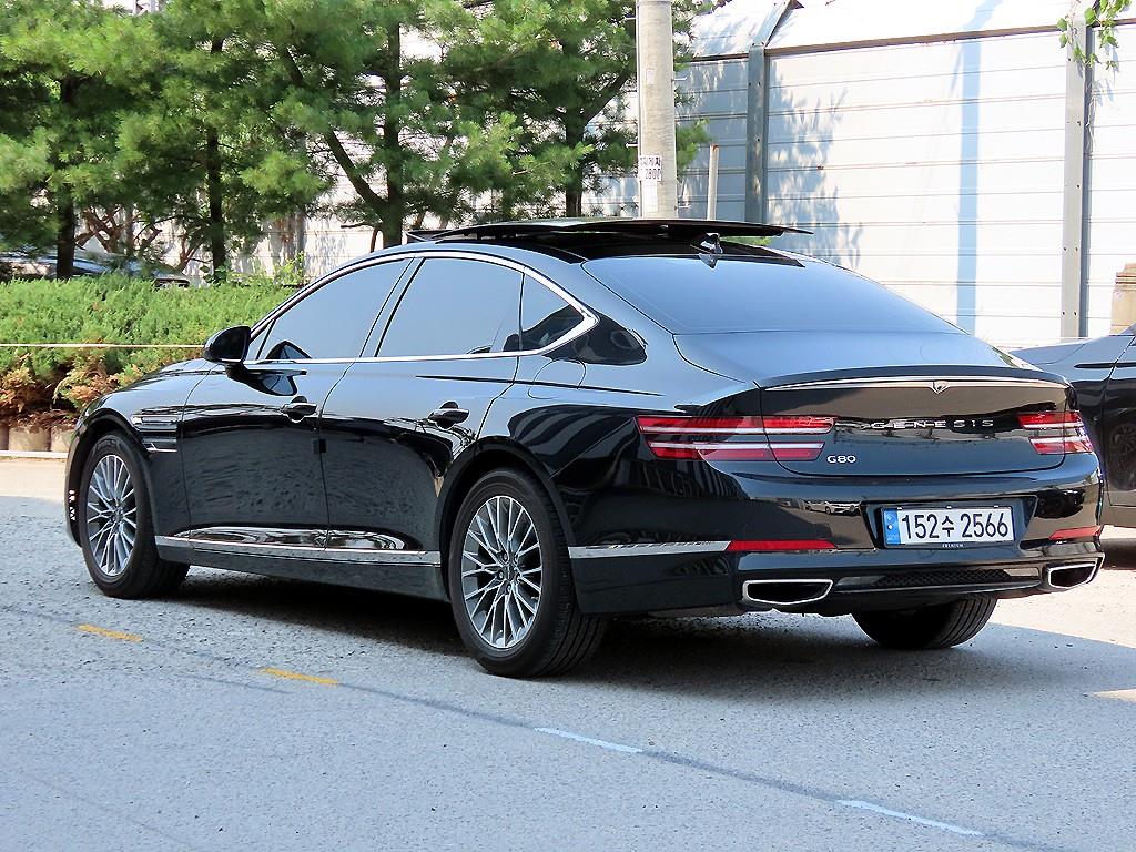 Genesis G80 - Vista 3