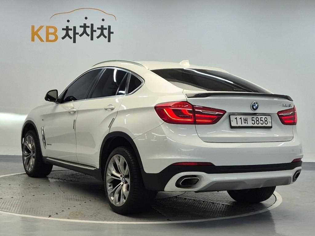 BMW X6 - Vista 2
