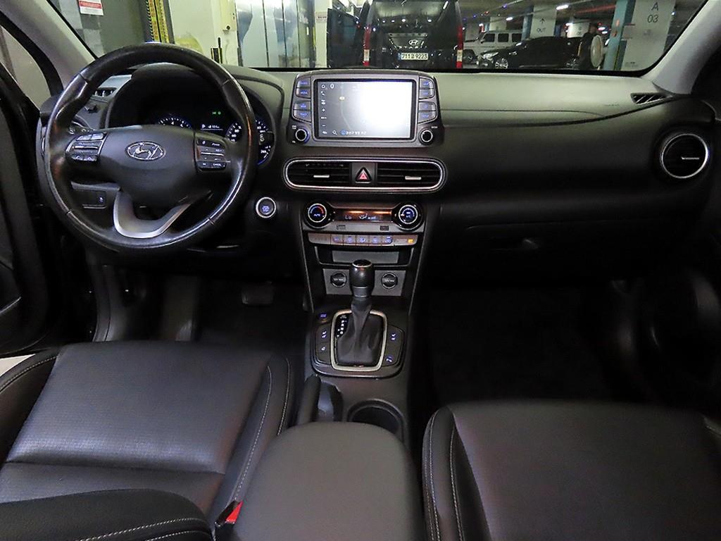 HYUNDAI Kona - Vista 12