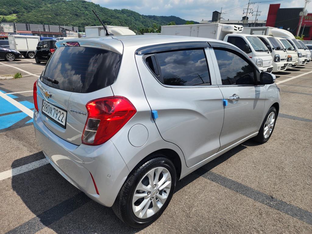 Chevrolet Spark - Vista 6