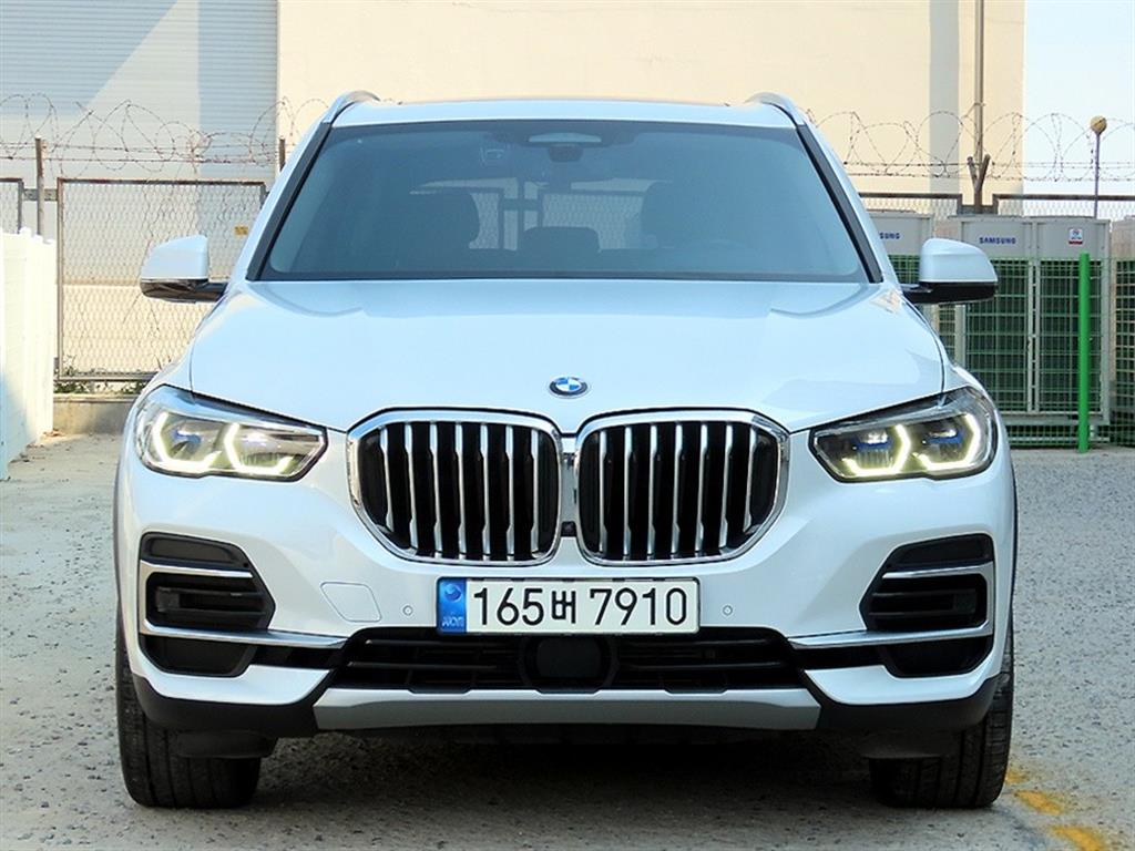 BMW X5 2022 Blanco - Importación desde Corea - HF Imports Iquique - Foto 1
