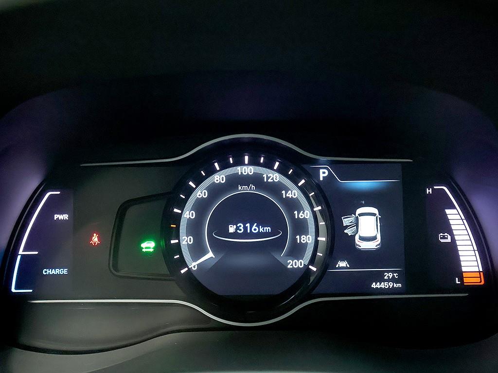 HYUNDAI Kona - Vista 8