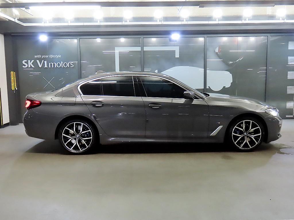 BMW 5 Series - Vista 3