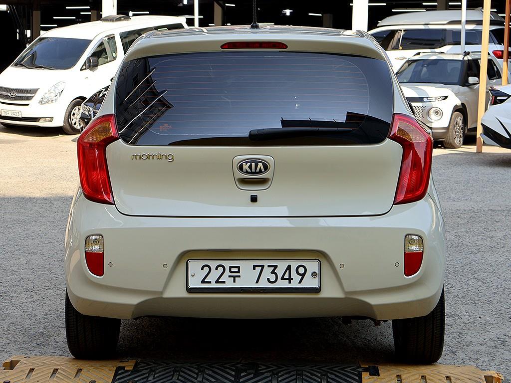 KIA Morning - Vista 3