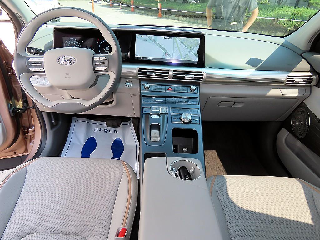 HYUNDAI Nexo - Vista 9