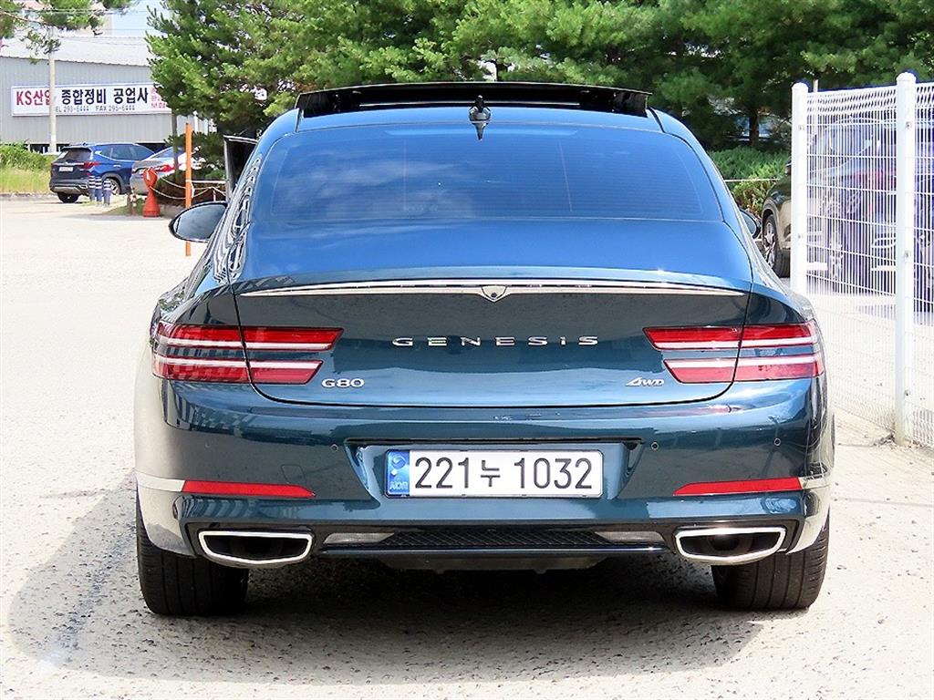 Genesis G80 - Vista 6