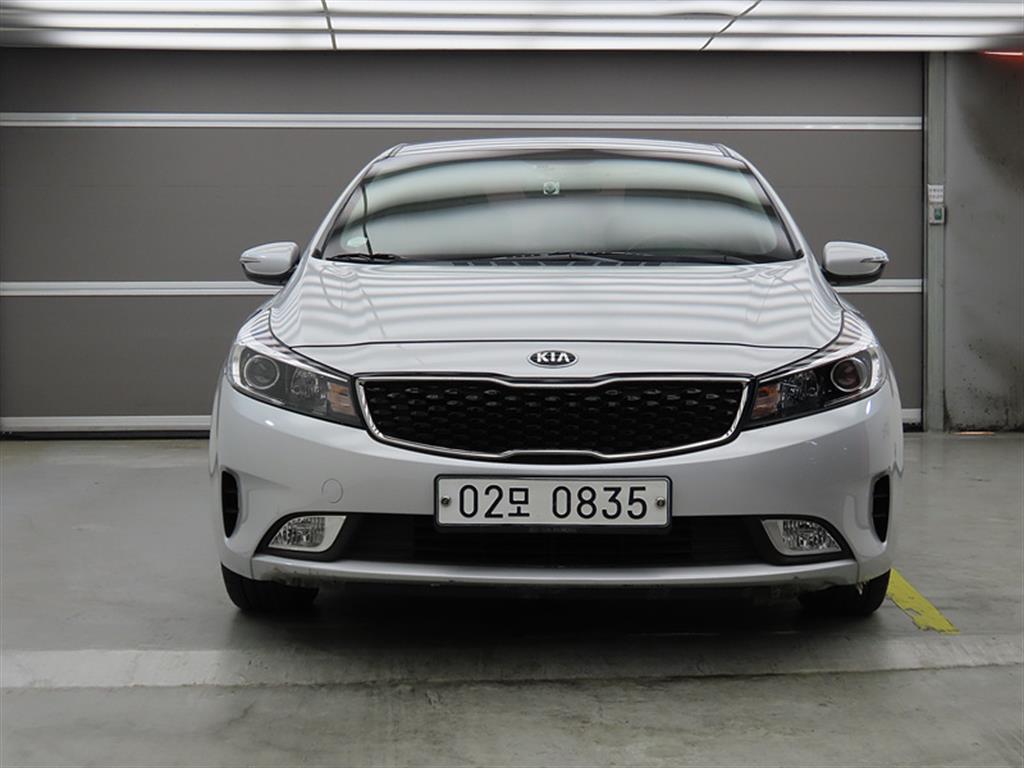KIA K3 - Vista 2