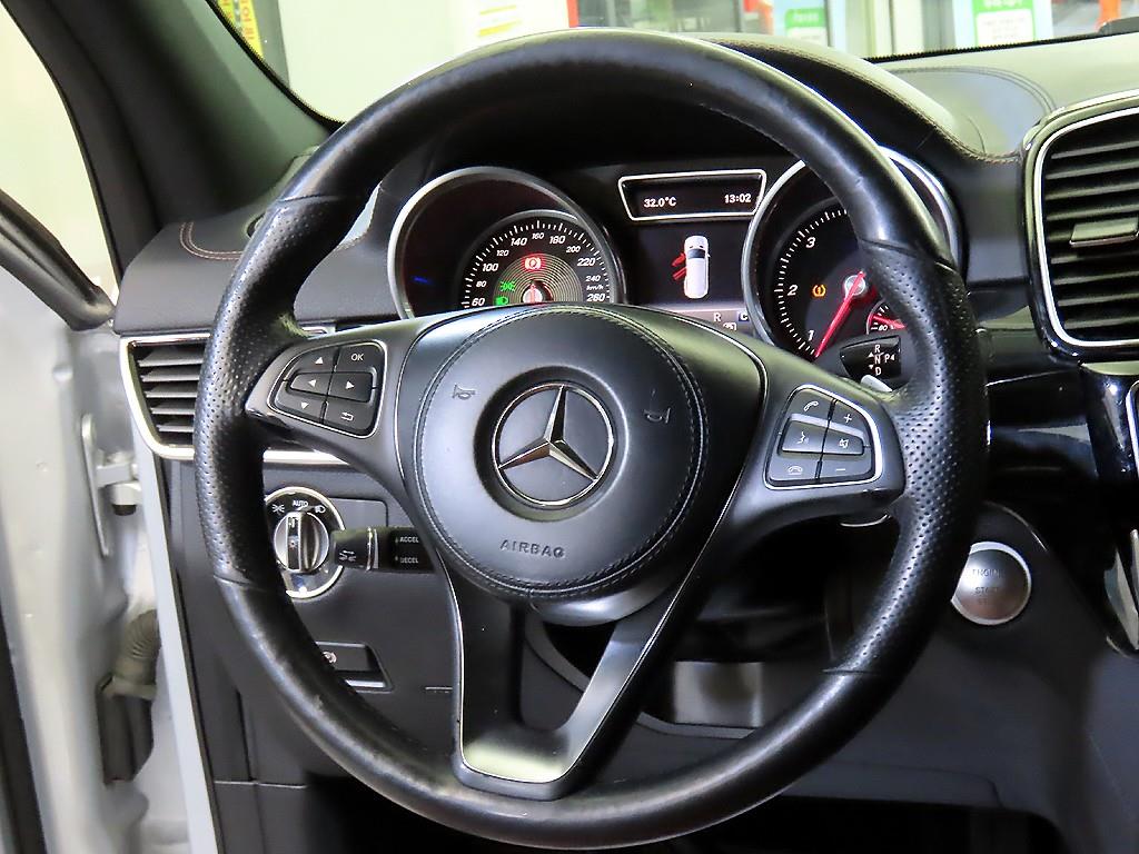 Mercedes Benz S Class - Vista 10