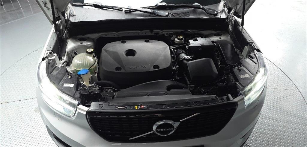 Volvo XC40 - Vista 9