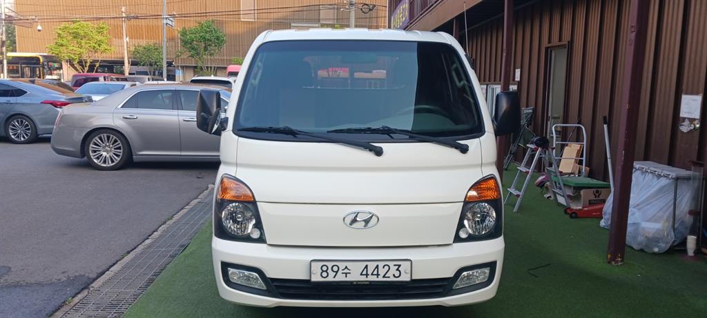 Small Truck Cargo (small) 2017 Blanco - Importación desde Corea - HF Imports Iquique - Foto 1