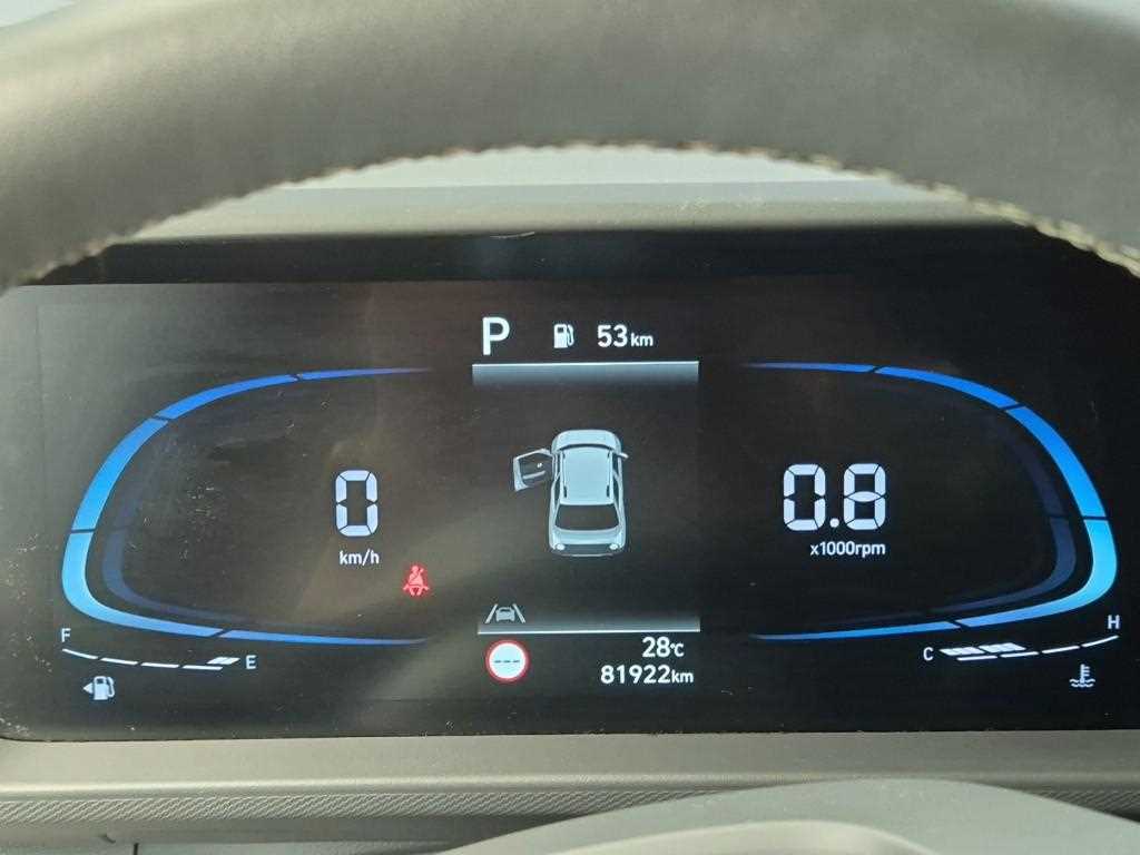 HYUNDAI Casper - Vista 8