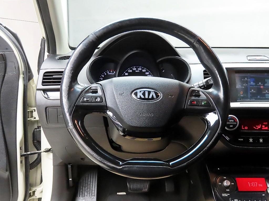 KIA Morning - Vista 11