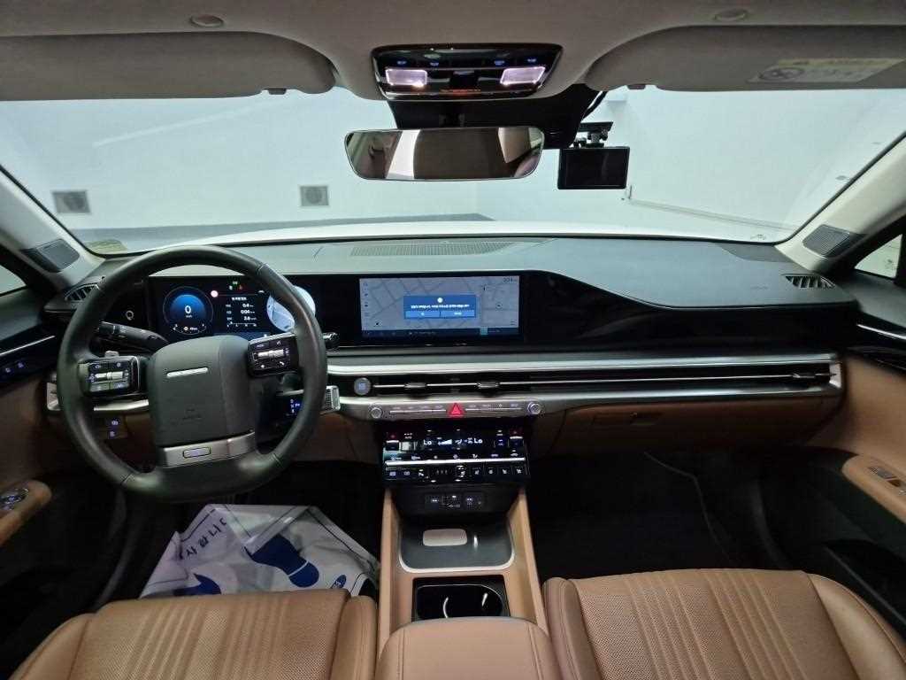 HYUNDAI Grandeur - Vista 9