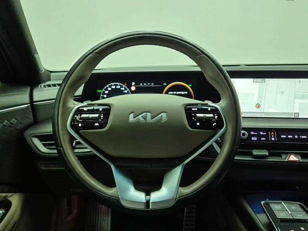 KIA K8 - Vista 11