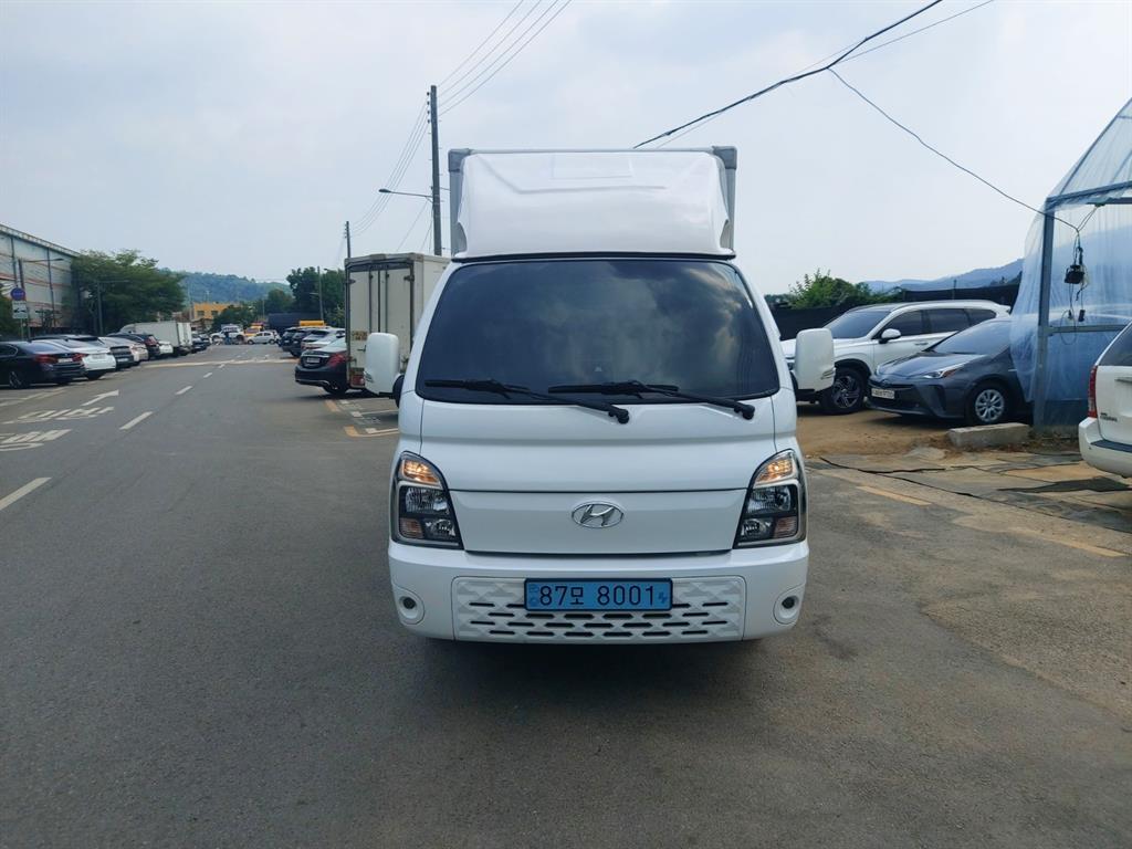 Small Truck Normal Box(High Deck) 2022 Blanco - Importación desde Corea - HF Imports Iquique - Foto 1