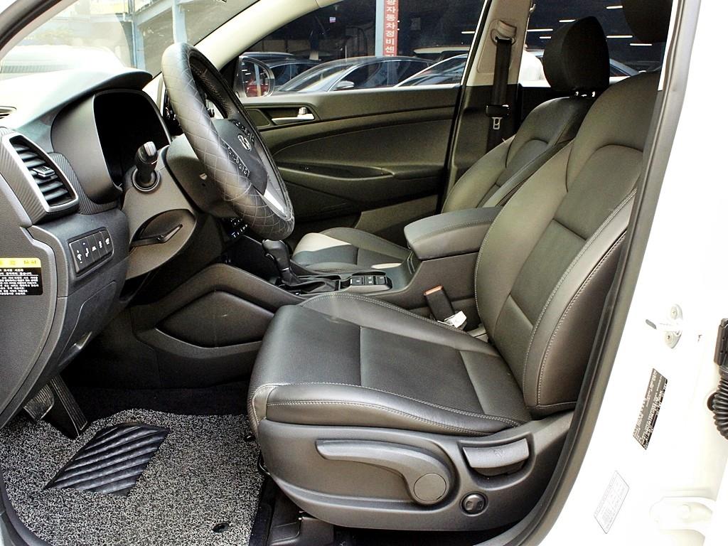 HYUNDAI Tucson - Vista 7