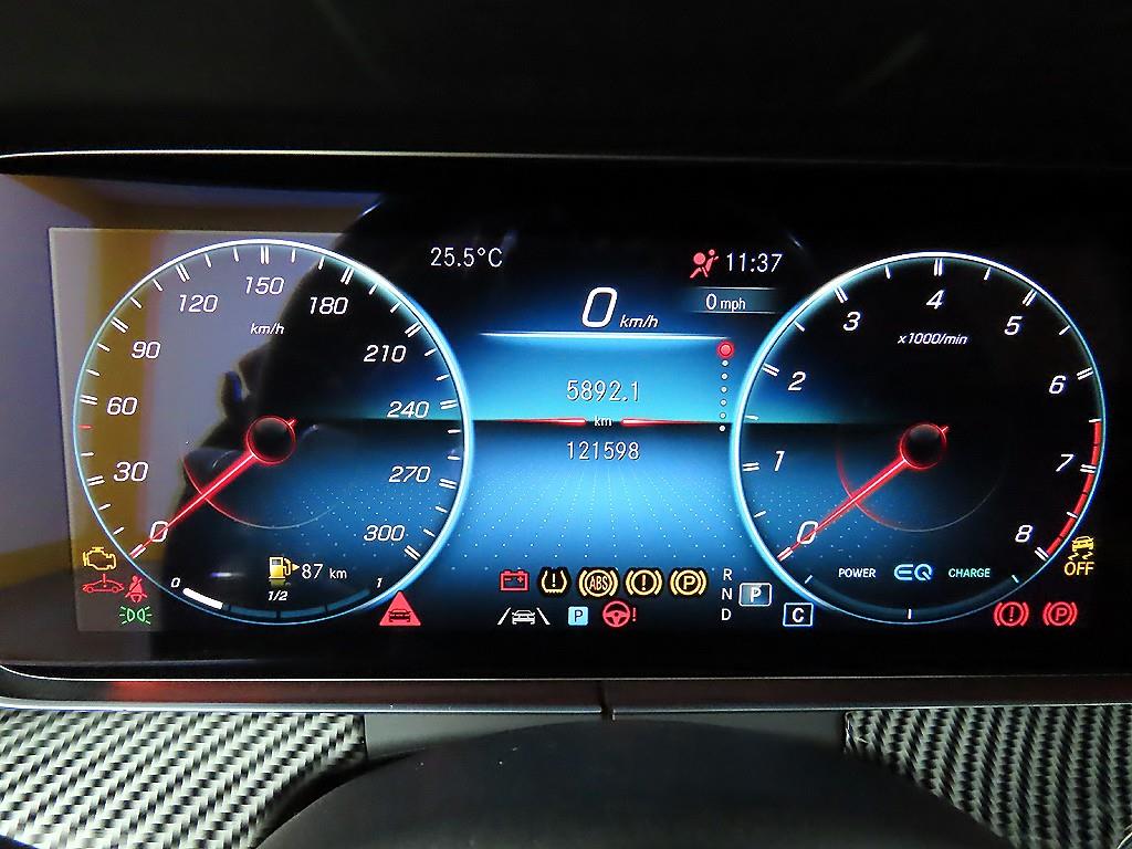 Mercedes Benz E class - Vista 10