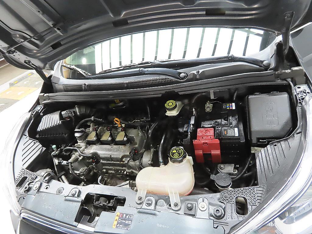 Chevrolet Spark - Vista 8