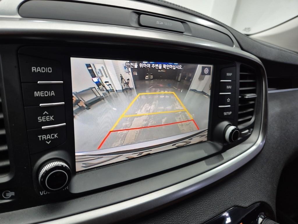 KIA Sorento 2018 Plateado - Importación desde Corea - HF Imports Iquique - Foto 13