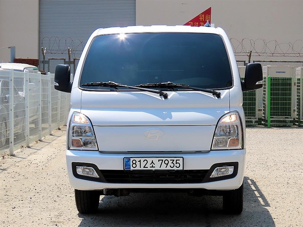 Small Truck Top_Powergate 2024 Blanco - Importación desde Corea - HF Imports Iquique - Foto 1