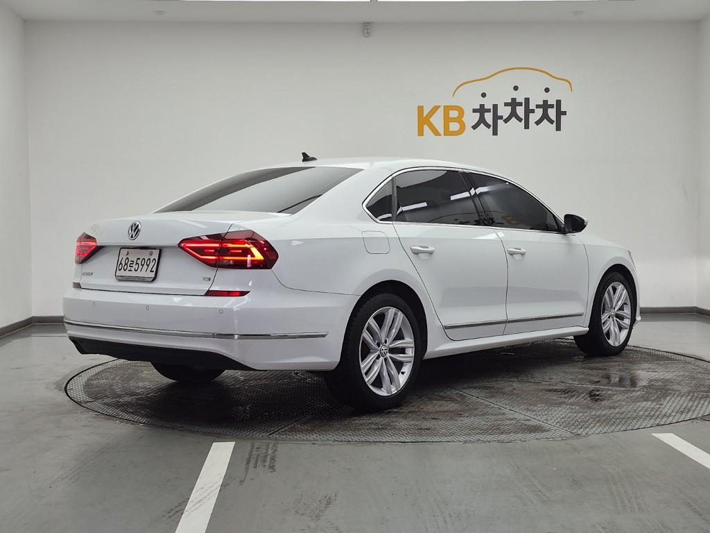 Volkswagen Passat - Vista 6